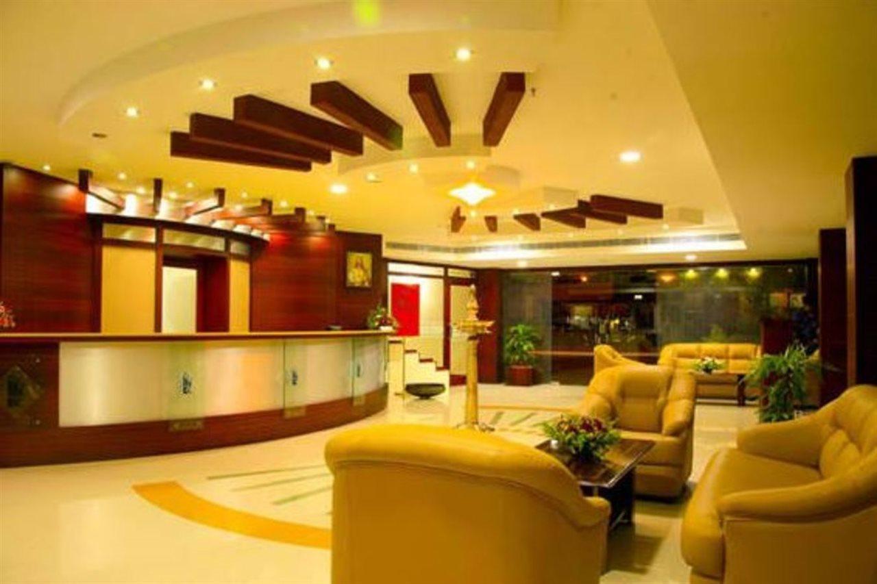 Hotel Kabani International Muvattupuzha Eksteriør bilde